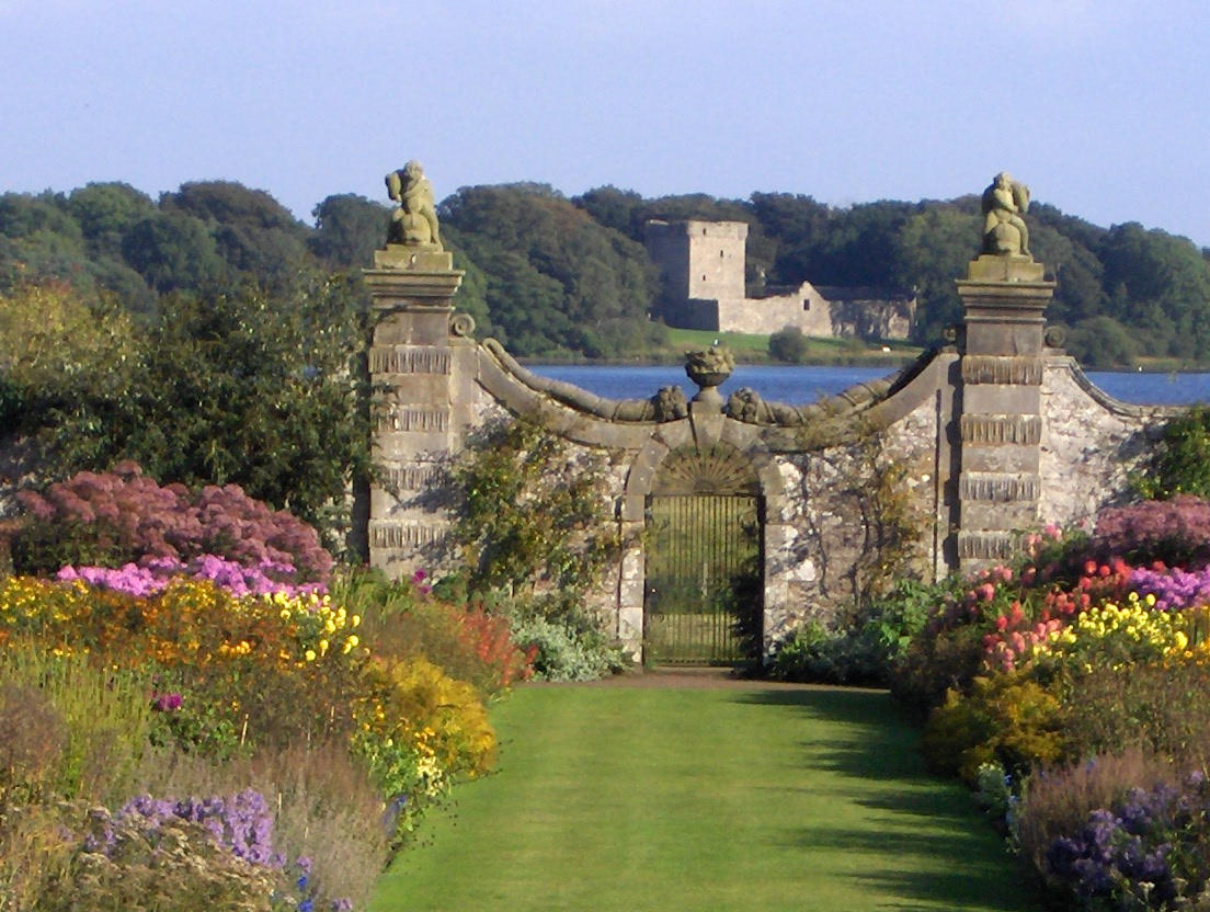 kinross-house-the-most-beautiful-architectural-piece-in-scotland