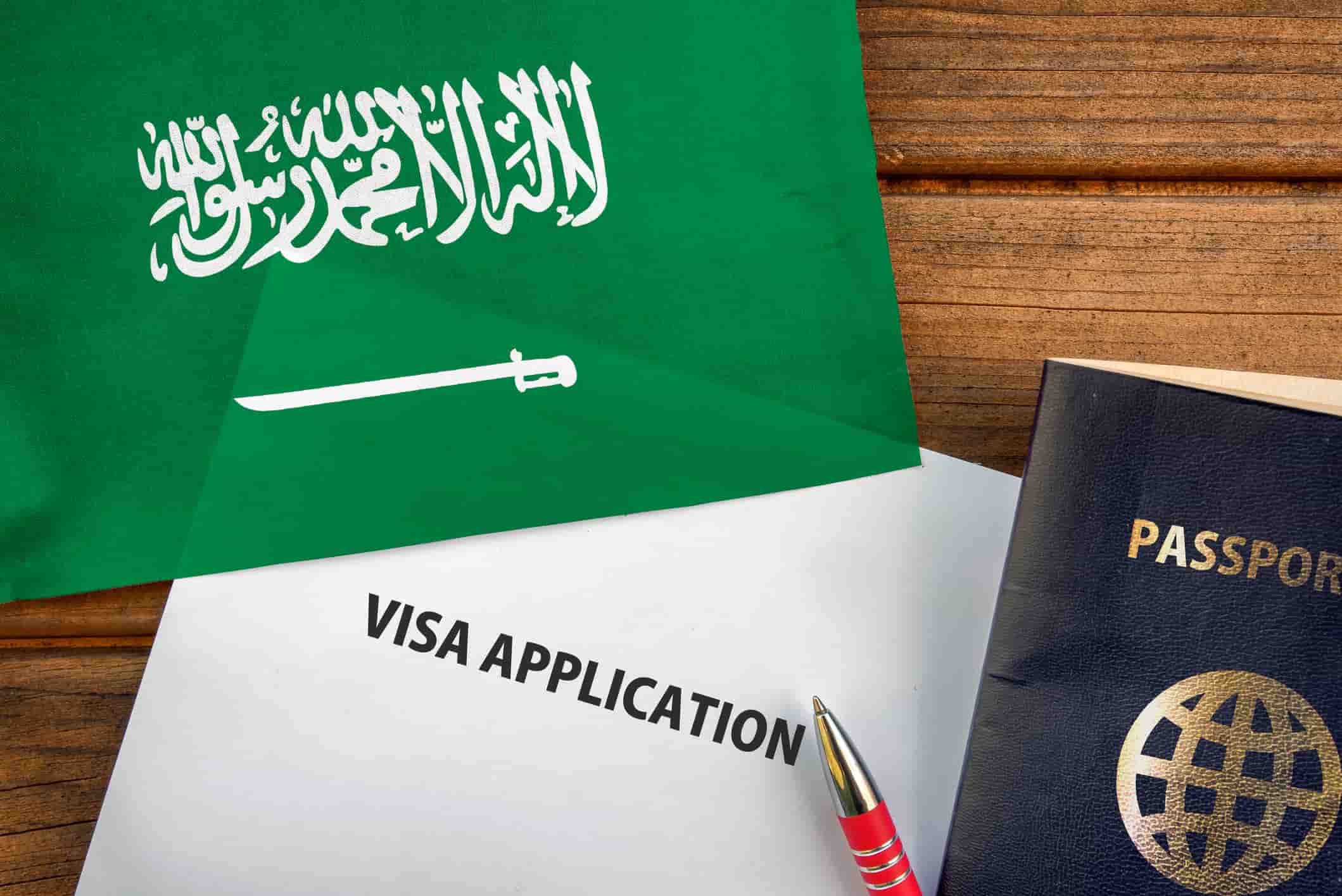 Saudi Arabia: Business Visa vs Tourist Visa Guide